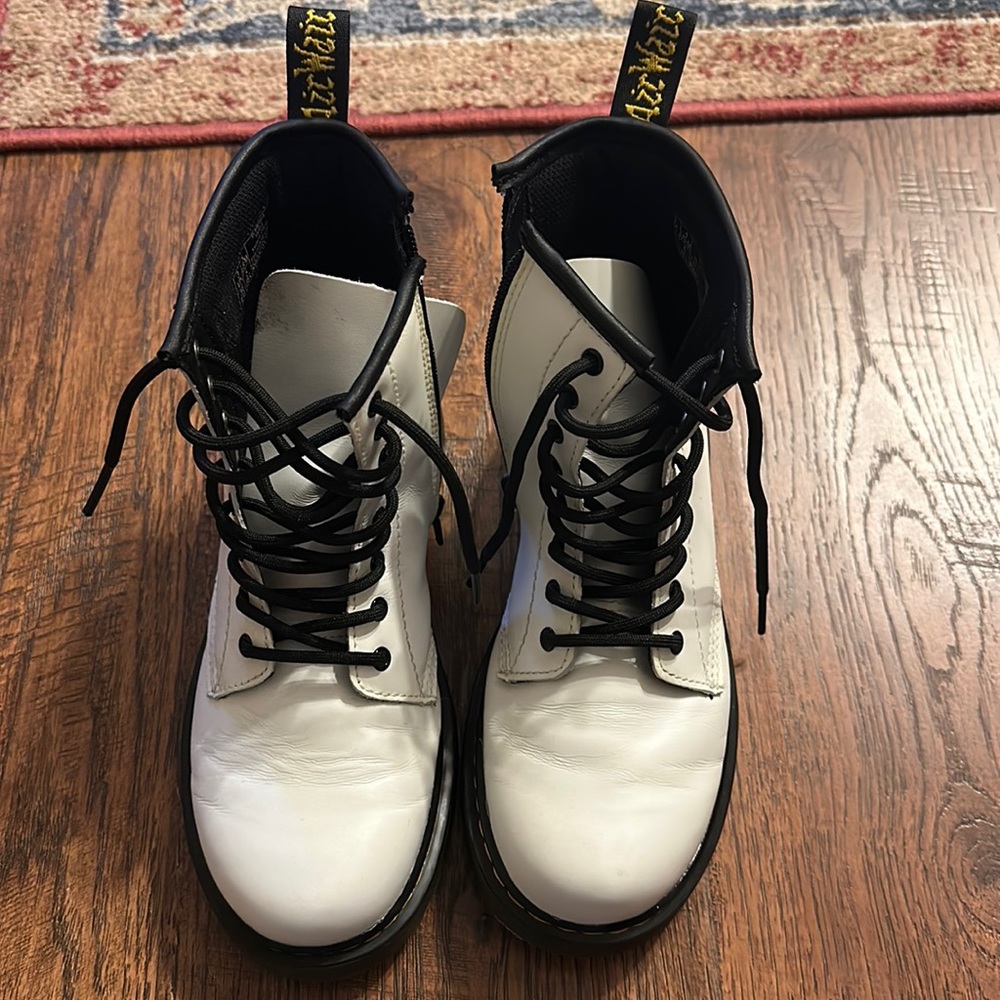 Dr Martens size 4 US kids size 36 women VGUC
